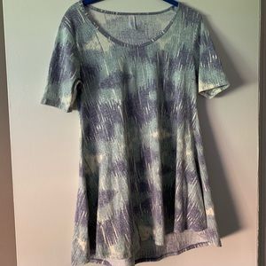 LuLaRoe perfect tee